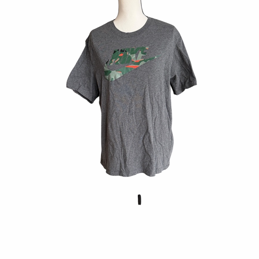 Men's Nike Gray T-Shirt with Camo Logo Large - Picture 1 of 6